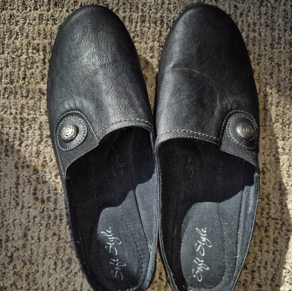 Womens Hush Puppies